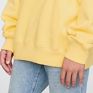 บริการ OEM เสื้อสเวตเชิ้ตแขนยาวลำลองสำหรับเด็กผู้ชาย พร้อมโลโก้ที่ปรับแต่งได้ ดีไซน์ไหล่ตกเพื่อความสบายและสวมใส่สบายๆ - Product Image 3