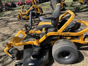 Cortacésped Cub Cadet Ultima ZT2 60 Zero Turn 2026 de 24HP con plataforma AeroForce fabricada de 60 pulgadas y doble transmisión hidrostática, a la venta - Product Image 2