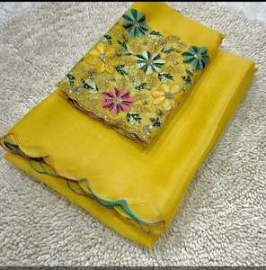 Blusa de trabajo con secuencia bordada múltiple Sari de chifón chinnon - Product Image 4