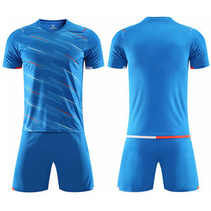 ชุดยูนิฟอร์มฟุตบอลผ้าโพลีเอสเตอร์เสื้อผ้ากีฬาผลิตจากโรงงาน - Product Image 5