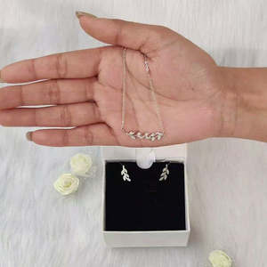 ชุดเครื่องประดับเจ้าสาวลายใบไม้สีเงินวินเทจพร้อมเพทายชุบโรเดียมสีทอง18K สำหรับเป็นของขวัญ - Product Image 2