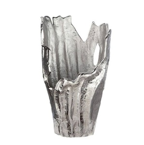 Maceta de aluminio hecha a mano de lujo moderna personalizada al por mayor, jarrón de metal de mesa decorativo duradero, flores fundidas para bodas - Product Image 5