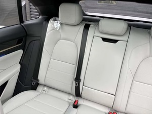 รถยนต์ Porsche Macan ไฟฟ้า ปี 2025 รุ่นใช้งานน้อย ได้รับการรับรองความสะอาด - Product Image 6