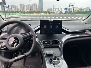 BYD E2 Comfort ปี 2023 ระยะทางวิ่ง 405 กม. แบตเตอรี่ Blade จอแสดงผลหมุนได้ขนาด 10.1 นิ้ว รถยนต์ไฟฟ้าล้วนแบบแฮทช์แบ็กสำหรับใช้ในครัวเรือน - Product Image 2