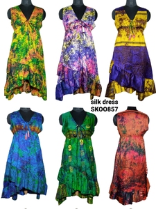 Vestidos Tie Dye de moda más vendidos para mujer, encantadores vestidos de seda 100% perfectos para fiestas, bailes y bodas. - Product Image 3