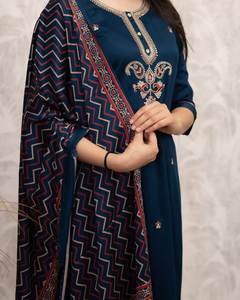 LAUNCHING NEW MODERN CHANDERI SILK WEAR <b>KURTI</b> with PANT & DUPATTA for PARTY QUICK DRY - Product Image 5