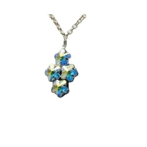 Beyonce's Bride Line Collier en cristal d'argent fait à la main avec diamant 4 fleurs Design pour mariages et événements religieux - Product Image 1