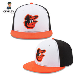 Lack nd Hite olor omomfortable est OFT ababric West ewest tyle at AT & eadwear By CALRSSKKT T abMPNN - Product Image 5