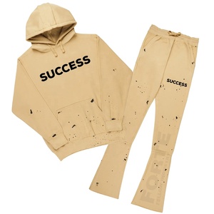 Ensemble de survêtements à capuche et pantalon de survêtement empilés personnalisés impression bouffante polaire chaud hiver évasé évasé Style décontracté nouvelle conception - Product Image 1