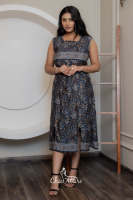 2024 à la mode bohème imprimé fleuri robe mi-longue complexe dentelle détaillant sans manches pour la course chaude fête et vacances vêtements de vacances