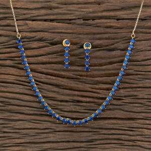Ensemble de collier solitaire plaqué or avec zircone cubique 427544 Exportateur de bijoux faits à la main en Inde - Product Image 2