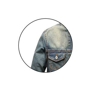 Veste en jean stylée pour hommes, tenue décontractée OEM, vente en gros de veste en jean en coton de haute qualité pour hommes, veste en jean personnalisée pour hommes à vendre - Product Image 3