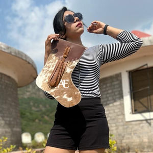 Bas de Noël en cuir véritable et cuir de vachette de cow-boy de qualité supérieure fabriqués à la main avec frange lisse 13 "petits bas de vacances de Noël - Product Image 2