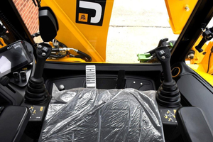 Mejor Precio de Fábrica, Retroexcavadora JCB 3CX SITEMASTER PRO de Doble Tracción, Cargador Frontal, Motor de Alta Eficiencia, Caja de Cambios, 2 Años de Garantía - Product Image 4