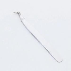 Pince à épiler pour cils en acier inoxydable japonais HERMANN MEDITECH - Outil de beauté de précision durable, pointes lisses pour une pose précise des cils - Product Image 5