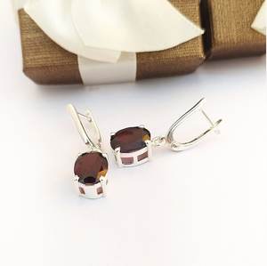 Boucles d'oreilles vintage en grenat, argent sterling 925 plaqué or, fabrication artisanale, bijoux élégants, cadeau pour femmes et filles, tendance - Product Image 2