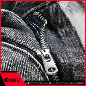 Pantalones vaqueros de mezclilla de hombre personalizados de diseño transpirable de alta calidad, pantalones vaqueros de calle Vintage al mejor precio - Product Image 4