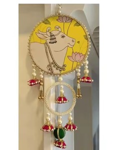 Colgante tradicional de vaca Pichwai para pared decorativa india y Puerta del hogar colgante boda Diwali Eid decoración regalo de inauguración de la casa - Product Image 2
