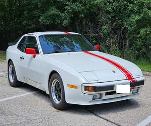 Gran Oferta, Negocio Excelente: Porsche 944 de 1985, Listo para Enviar - Product Image 1