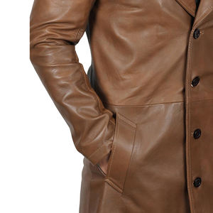 เสื้อโค้ทหนังแกะผู้ชาย ดีไซน์โดดเด่น ทันสมัย ป้องกันรอยยับ บรรจุขนเป็ดขาว 50% คุณภาพสูง บริการรับผลิตแบบ OEM/ODM - Product Image 4