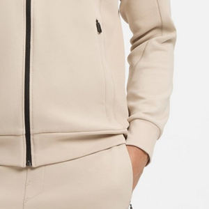 Sweat-shirt pour homme uni avec capuche réglable et cordon de serrage, design respirant pour le confort, vente en gros pour les acheteurs en gros avec manches longues - Product Image 3