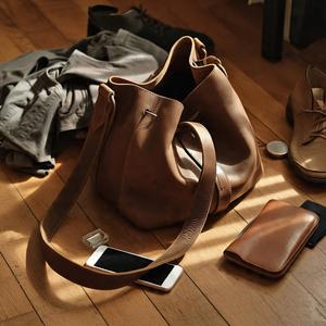 Wholesale Price Customisable Women's <b>Hobo</b> <b>Bags</b> Soft Cowhide Genuine <b>Leather</b> Handbag Eco-friendly Fashionable Design - Product Image 5