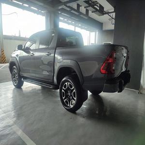 Toyotaa Hilux neuf et d'occasion en stock, construit pour une fiabilité à faible entretien et une conduite tout terrain - Product Image 5
