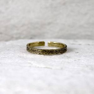 1970 argent Texas pièce bague bijoux Design rond oxydé 12mm laiton pierre bague pour femmes martelé texturé anneau - Product Image 5