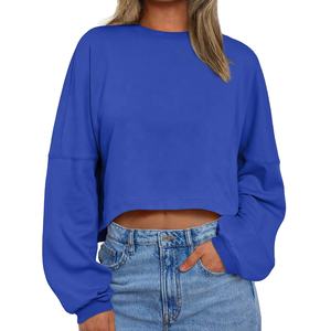 Sudaderas personalizables de cuello redondo de algodón para mujer Jersey suave transpirable Ajuste regular Manga larga Invierno Impreso Servicio OEM - Product Image 1