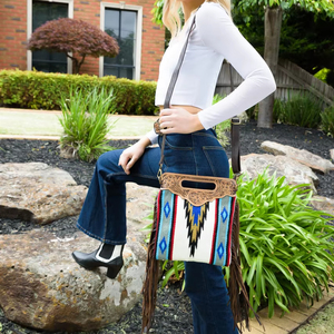 Bolso de Hombro Estilo Vaquero Vintage de Moda para Mujer, Bolso Bohemio de Cuero Genuino Hecho a Mano con Estampado Navajo - Product Image 1