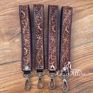 Nouveau 2025 à la mode usiné à la main en cuir bracelet porte-clés personnalisé porte-clés porte-clés de voiture porte-clés porte-lanière - Product Image 1