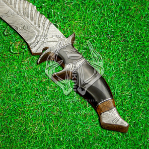 Cuchillo Bowie de Acero de Damasco Hecho a Mano OEM Personalizado - Cuchillo de Caza Profesional con Funda de Cuero y Empuñadura Ergonómica de Cuerno, Ideal para Regalo - Product Image 2