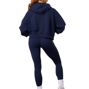 ชุดโยคะกีฬา 3 ชิ้น สำหรับผู้หญิง ขายส่ง รับทำโลโก้ ไซส์พลัส ชุดออกกำลังกายสำหรับฤดูใบไม้ร่วงและฤดูหนาว เหมาะสำหรับวิ่งจ๊อกกิ้งและออกกำลังกาย ปี 2026 - Product Image 5