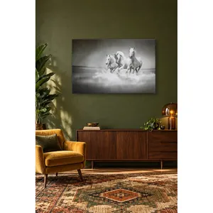 Impression sur toile Fida : Trois chevaux blancs galopant dans l'eau, noir et blanc - Product Image 4