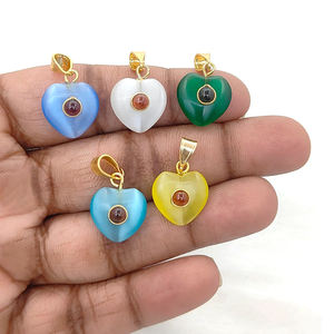 Colgante Monalisa Ojo de Gato Azul Cielo, 14mm, Forma de Corazón Abultado, Chapado en Oro, Plata de Ley 925, Colgante de Aro Hecho a Mano con Ojo de Gato - Product Image 5