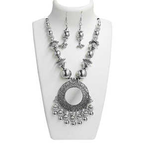 Jeweljunk 1110827, conjunto de joyería fina Vintage, chapado en rodio con placa de oro, patrón de Luna y rubí para Navratri o regalo - Product Image 1