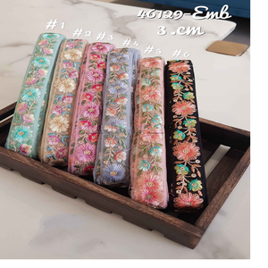 ริบบิ้นปักลายด้วยเครื่องจักรและผ้าลูกไม้ตามสั่งในดีไซน์ต่างๆและมีหกสีสำหรับชุดแต่งงานที่มีความกว้างหนึ่งนิ้ว - Product Image 3