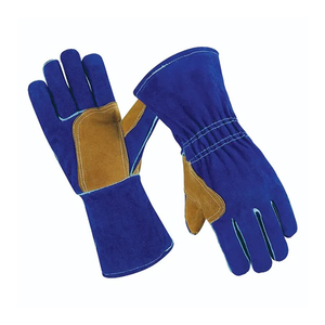 Los guantes de soldadura de piel de vaca de gamuza suave son resistentes al desgaste, a la escoria y a prueba de salpicaduras, lo que los hace fáciles de usar - Product Image 3