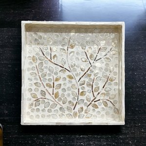 Bandejas de Servir de Lujo con Incrustaciones de Nácar y Hueso, Diseño Floral a Rayas, Aptas para Lavavajillas, para Hoteles y Restaurantes, por FAIZA CRAFT - Product Image 4