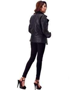 Nueva chaqueta de cuero de motorista de piel sintética de piel de oveja negra para mujer, chaquetas de cuero de motorista suaves y elegantes para mujer, chaquetas de piel de oveja auténtica 100% - Product Image 5