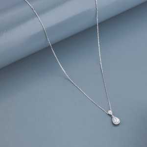Pendentif en argent 92,5 plaqué rhodium, forme goutte d'eau, serti clos, orné de zircon, diamant et perle, pour mariage et fiançailles - Product Image 2