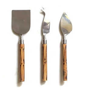 Ensemble de couverts en acier inoxydable, vaisselle de cuisine durable avec poignées en bois, design moderne pour la maison et les cadeaux de mariage - Product Image 1