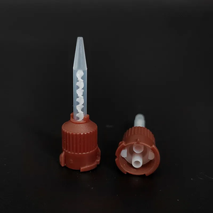 Embout de mélange <span class=keywords><strong>dentaire</strong></span> en plastique brun embouts pointus uniques 1:1 4:1 embout de mélange court mélangeur <span class=keywords><strong>dentaire</strong></span> en résine pour matériau de <span class=keywords><strong>ciment</strong></span> temporaire - Product Image 1