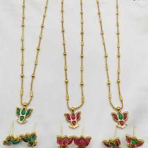 Trendy <b>Simple</b> Look <b>Gold</b> Tone Chain Pendent Set Beautiful <b>Necklace</b> with Earrings for Women for Wedding Parties Wear For Women - Product Image 1