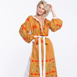 Robe décontractée pour femmes OEM collection de gros dames broderie ukrainienne robe à manches longues pour les femmes robe longue élégante - Product Image 1