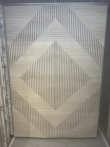 Nuevas alfombras orientales tejidas de poliéster hechas a máquina: reversibles y de pila baja para uso en la sala de oración del hotel en el hogar - Product Image 6