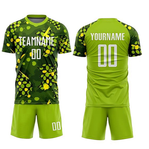 Uniforme de l'équipe de football pour hommes chemise et short dernier modèle personnalisé impression par sublimation ensembles d'uniformes de football service OEM - Product Image 5