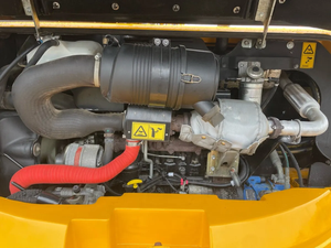Mini-excavatrice sur chenilles B2021 JCBB 48Z-1 avec moteur Yanmar, vérin hydraulique Eaton, haute efficacité, offre très intéressante/JCBB 86C-1 M - Product Image 4