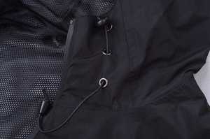 เสื้อแจ็คเก็ตกันลมสำหรับผู้ชายแบบสปอร์ตคุณภาพสูง ผลิตตามสั่ง (OEM) ผลิตจากโพลีเอสเตอร์ 100% แฟชั่นใหม่สำหรับกิจกรรมกลางแจ้ง - Product Image 4