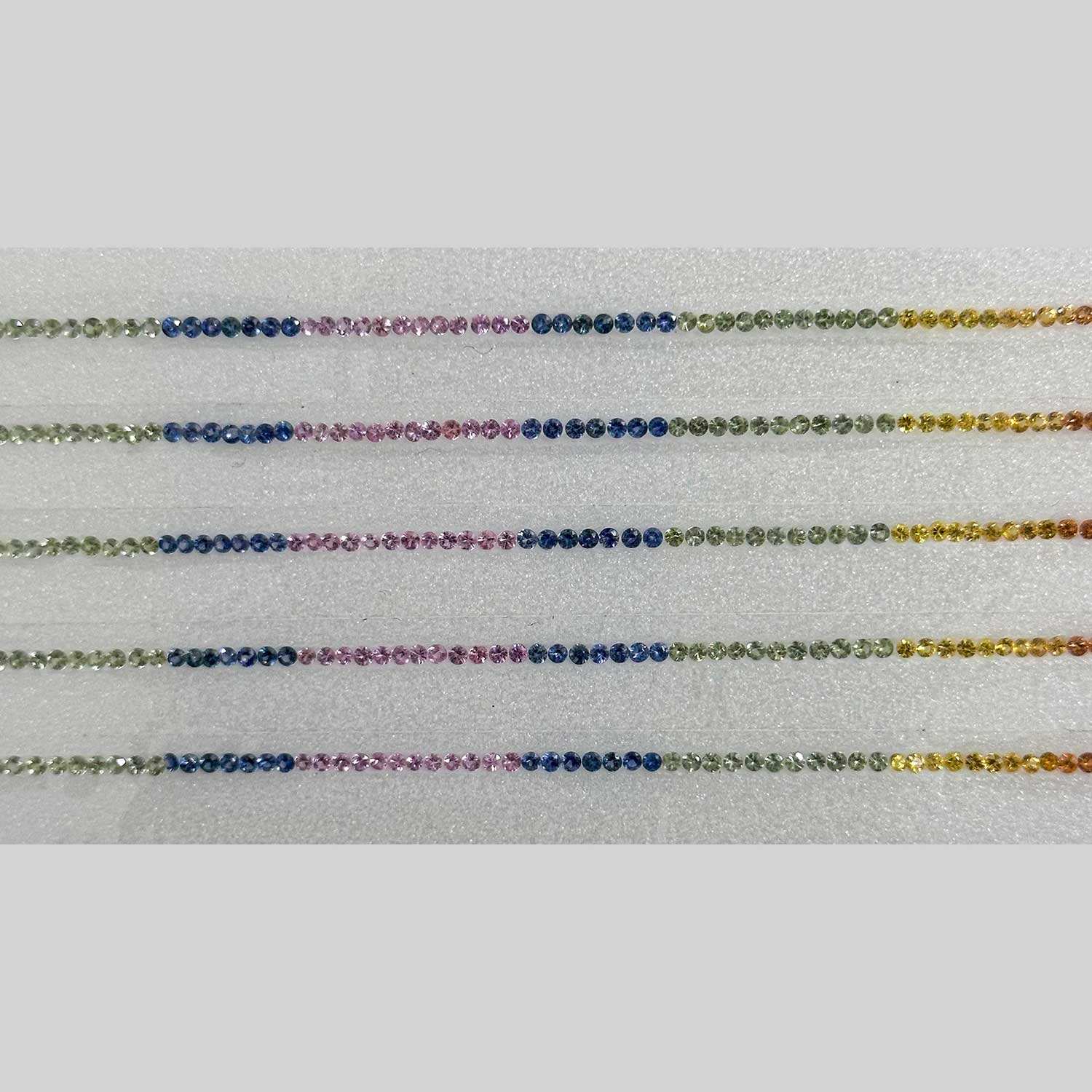 สีเขียว